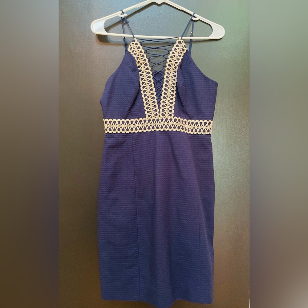 Lily Pulitzer size 2 navy and gold dress